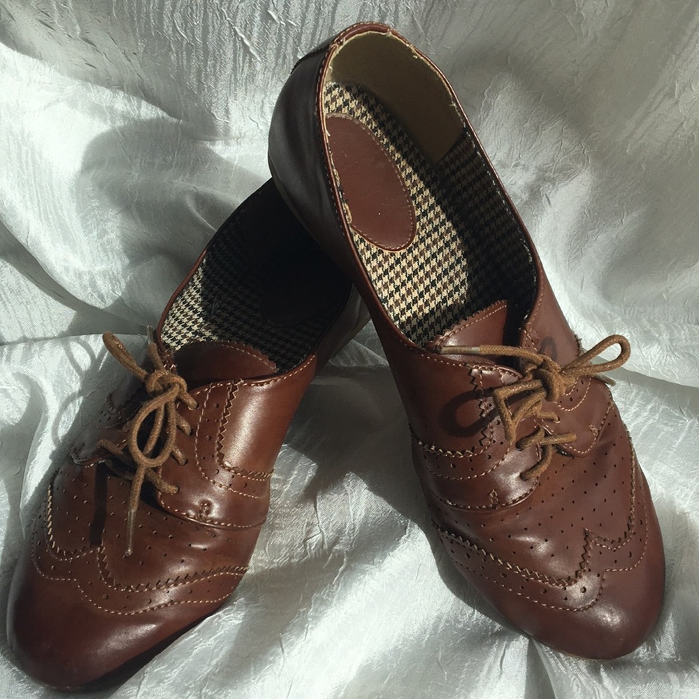 Nicole Light Brown Women’s Loafer